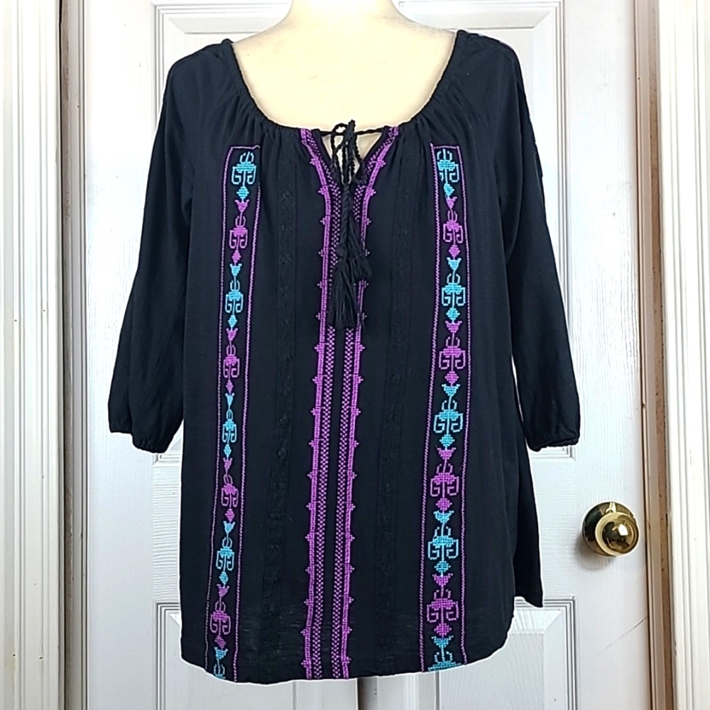 Roper Embroidered Blouse